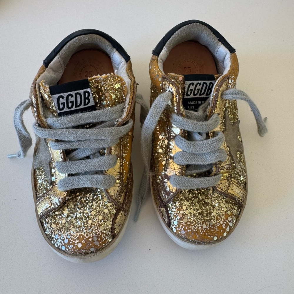 kids Golden Goose size 25 gold sparkles